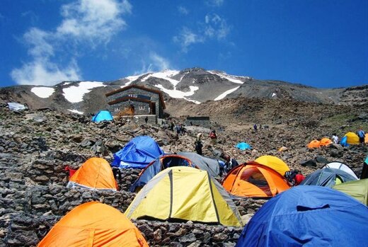 هزینه صعود به قله دماوند چقدر میشود؟