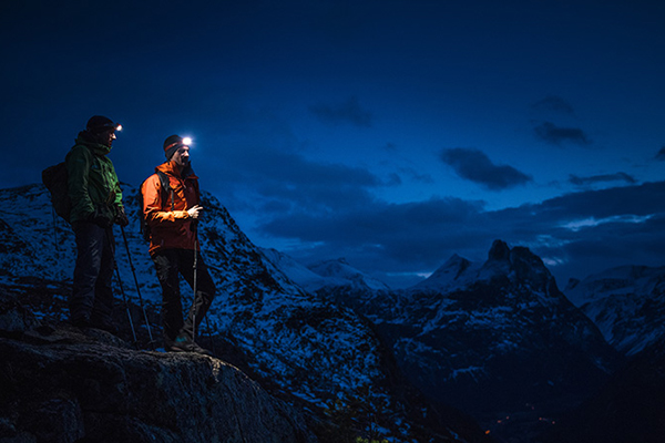 راهنمای خرید هدلایت و چراغ کوهنوردی