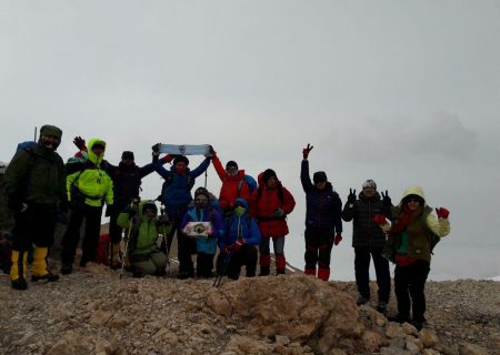 کوهنوردان باشگاه دماوند بر بام سماموس