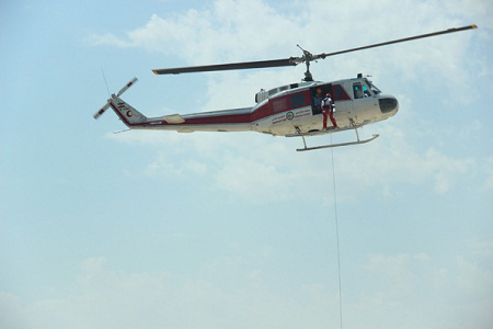 پرواز بالگرد برای نجات یک زن کوهنورد در ارتفاعات شاه قنداب شهرضا