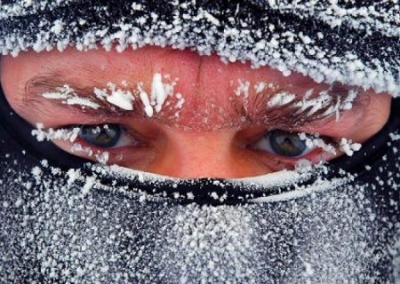 کوهنوردان تا چه اندازه می‌توانند سرما را تحمل کنند