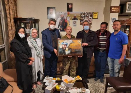 دیدار رییس هیات کوهنوردی و صعودهای ورزشی استان اصفهان با خانواده کوهنورد ارمنی فوت شده در تنگ زندان