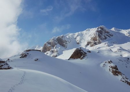 گزارش برنامه صعود به قله پراو
