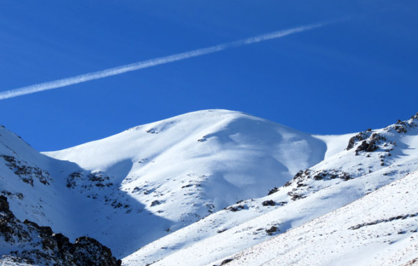 گزارش صعود به قله ۳۲۰۰ متری برف انبار بام استان قم