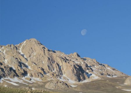 صعود به قله گاوکشان بام استان گلستان