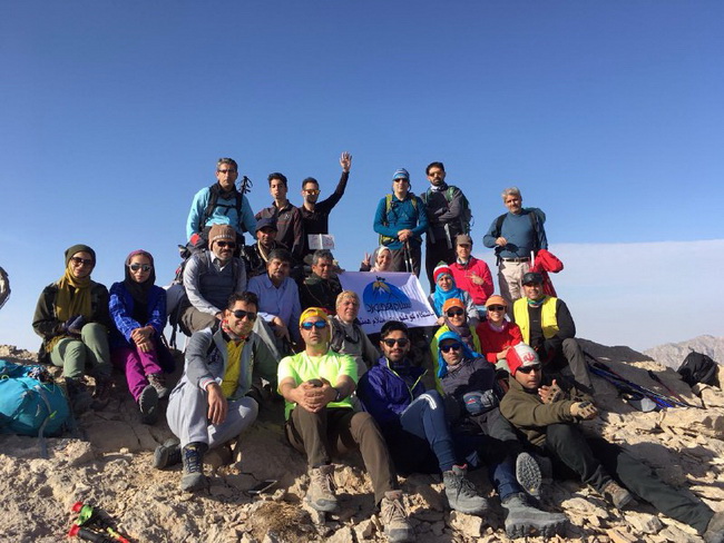 گزارش صعود قله تَشگِر هرمزگان ۹۶