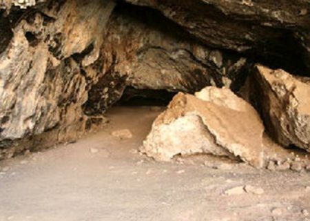 عملیات تیم تخصصی هلال‌احمر در غار بابااحمد چالدران/ یکی از اجساد ۳ گم‌شده رهاسازی شد