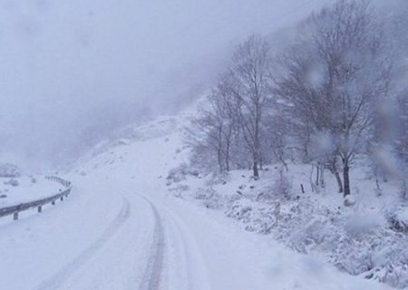 پیشوازی از بهمن با بارش برف و باران/کوهنوردان مراقب باشند