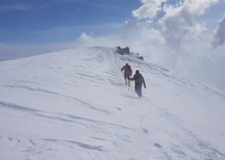 شرایط کوه‌ها برای وقوع کولاک مهیاست/هشدار به کوهنوردان