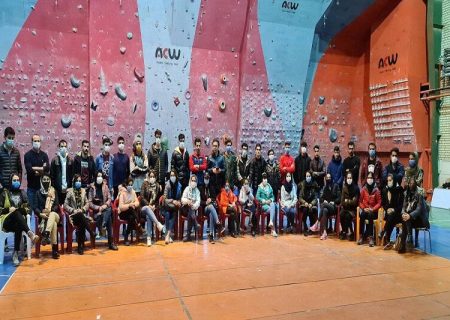 کارآموزی داوری صعودهای ورزشی شمال‌غرب کشور در مهاباد برگزار شد