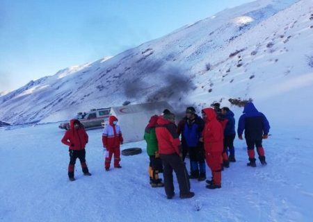 امداد به۲۲۵حادثه در ارتفاعات استان تهران/مردم به هشدارهاتوجه کنند