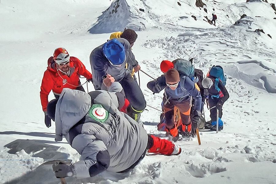 خطرات کوهستان چگونه کوهنوردان را تهدید می کند