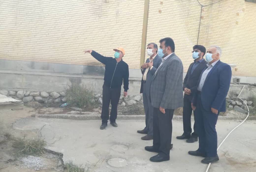 بازدید نماینده مجلس و مدیرکل تربیت بدنی از دیواره سنگنوردی استان هرمزگان