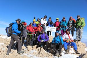 گزارش صعود به قله تشگر استان هرمزگان