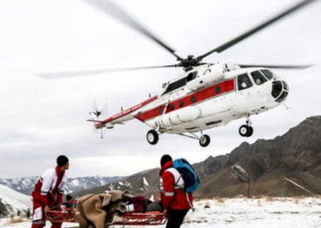 اعزام تیم امدادهوایی و زمینی در کرمان برای نجات جان کوهنورد ۳۷ ساله