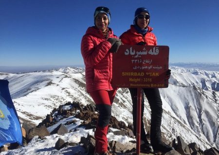 صعود زمستانه به قله ی شیرباد توسط بانوان هرمزگانی