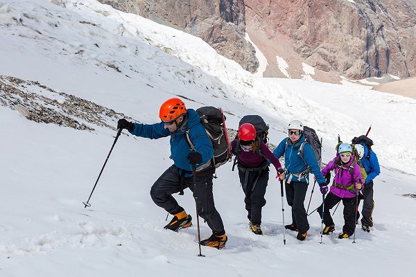 هشدار به کوهنوردان: در ۳ روز آینده از صعود به ارتفاعات خودداری کنید