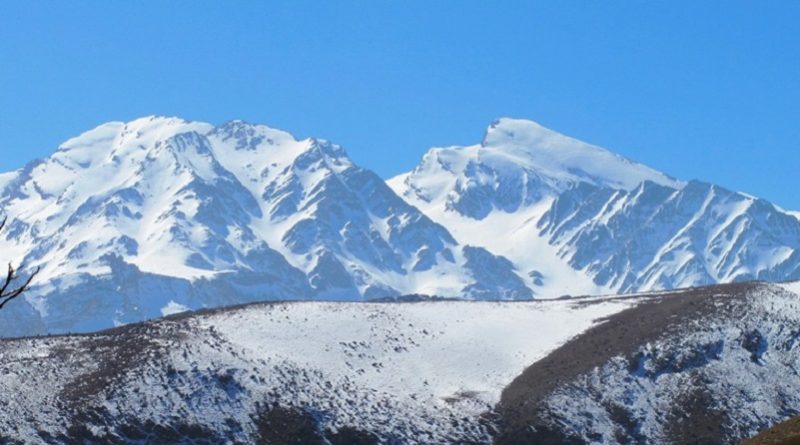 گزارش صعود به قله قاشمستان(بیژن ۳) از سلسله جبال دنا