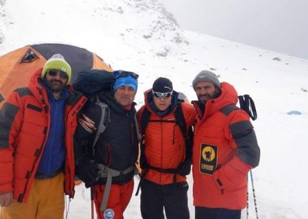 نجات سه کوهنورد گرفتار در ارتفاعات البرز توسط بالگرد اورژانس