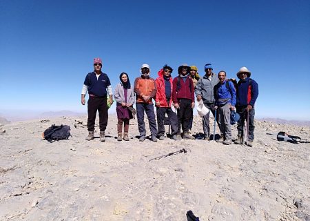 گزارش برنامه صعود به قله شاهان کوه