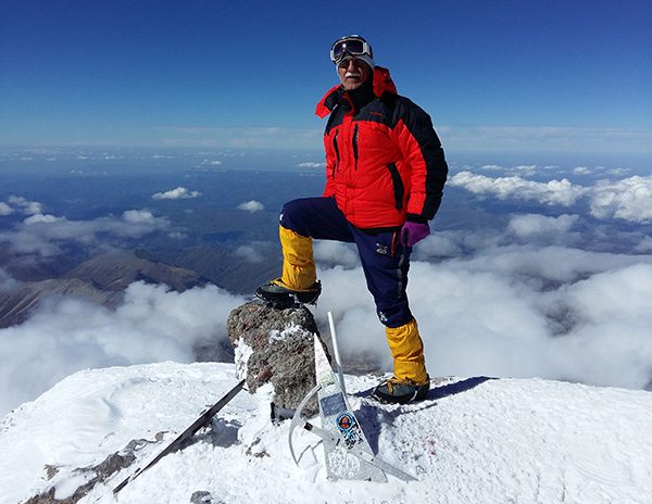 قدردانی خانواده کوه‌نورد فقید زنده یاد احمد نیک بیان از جامعه کوه‌نوردی و مسئولین فدراسیون