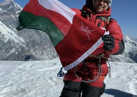 نادهیرا ال هارثی” اولین زن عرب موفق به صعود قله تکنیکال آمادابلام شد.