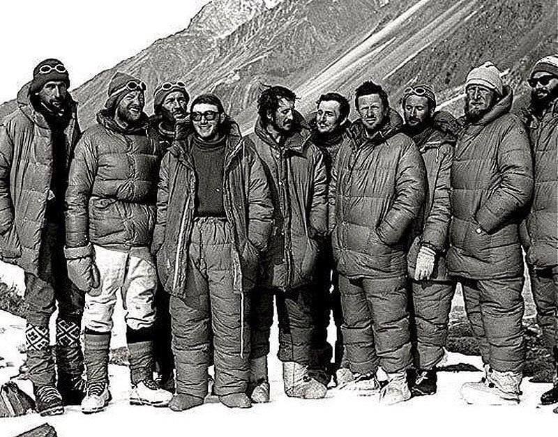 نخستین قله بالای ۷۰۰۰ متر جهان‌ در زمستان‌