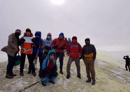 گزارش برنامه صعود به قله تفتان ( ۴۰۳۰ متر)