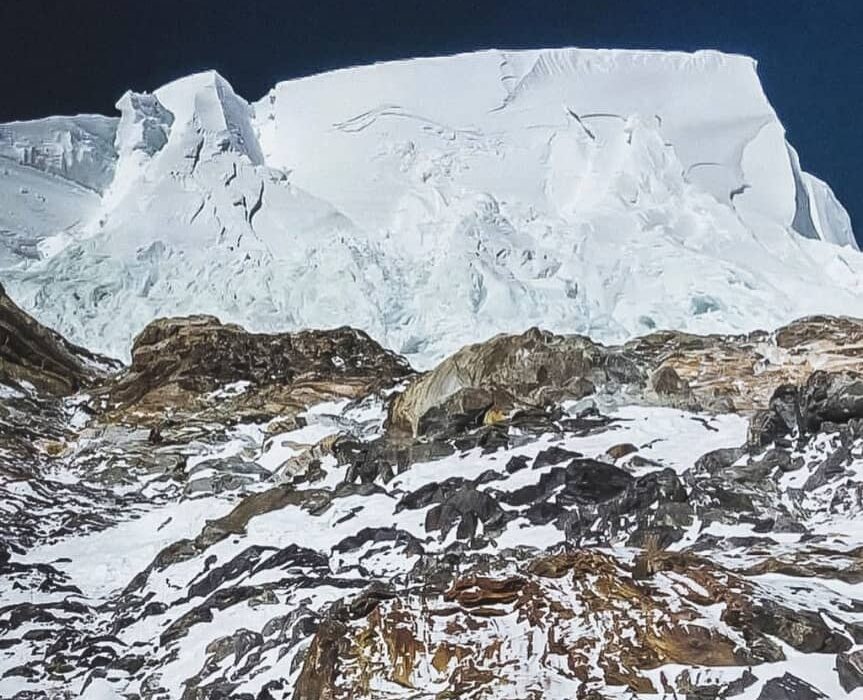 سفر به کی۲ نوشته مینگما گیالجی