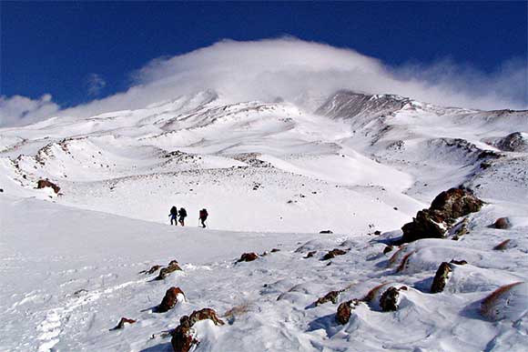 زمستان فصل کوه‌نوردان