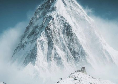 تیم ۷ نفره امداد و نجات کوهستان ازنا به قله کلجنو جن اشترانکوه اعزام شدند