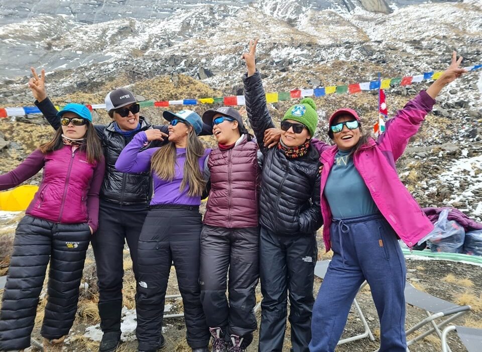 رکورد شرپاهای زن در صعود به آناپورنا