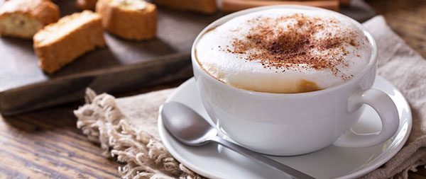 نوشیدن یک کافه در صبح و قبل از ورزش صبحگاهی باعث میشود تا چربی ها سریعتر از بین بروند