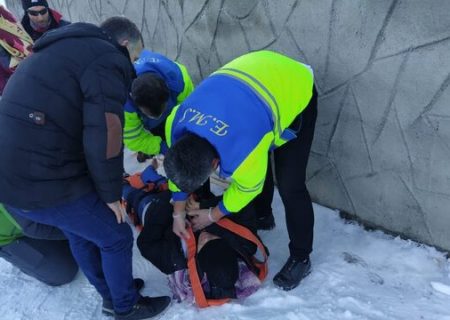 نجات جوان ۱۷ ساله در پیست اسکی همدان