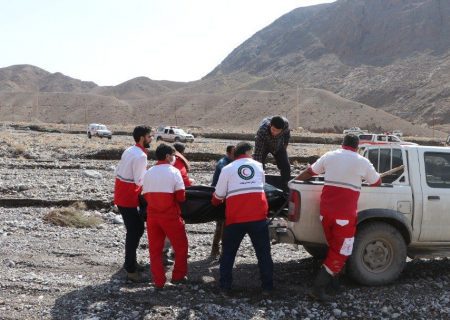 نجاتگران هلال احمر شمیرانات جمعه را با امدادرسانی به ۳عملیات در ارتفاعات دارآباد گذراندند