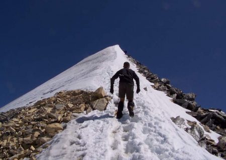 مهارت اعتماد به نفس در روانشناسی کوهنوردی