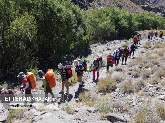 صعودباشگاه کوهنوردی سهندبرازجان به قله هزار کرمان