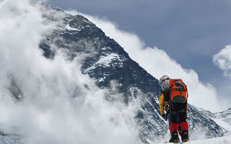 کوهنورد وکوهنوردی