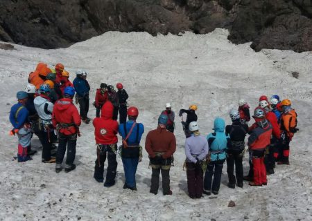ممنوعیت برگزاری هرگونه دوره آموزشی برف در منطقه «برفچال خور»