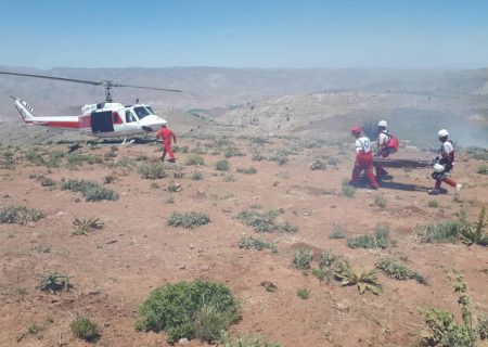 نجات و انتقال هوایی مرد ۴۰ساله از ارتفاعات شاه جهان به بیمارستان