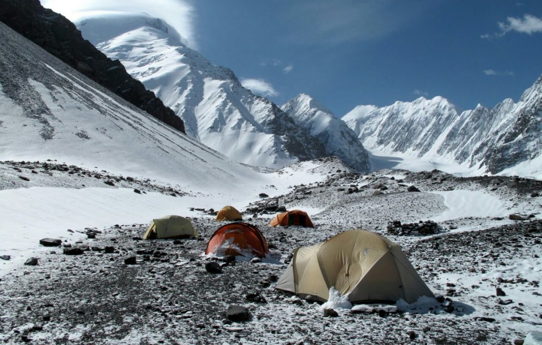 نوشاخ بام افغانستان / پنجاه و دومین قله مرتفع دنیا