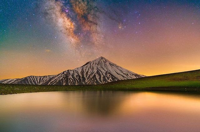 کهکشان راه شیری بر فراز بام ایران