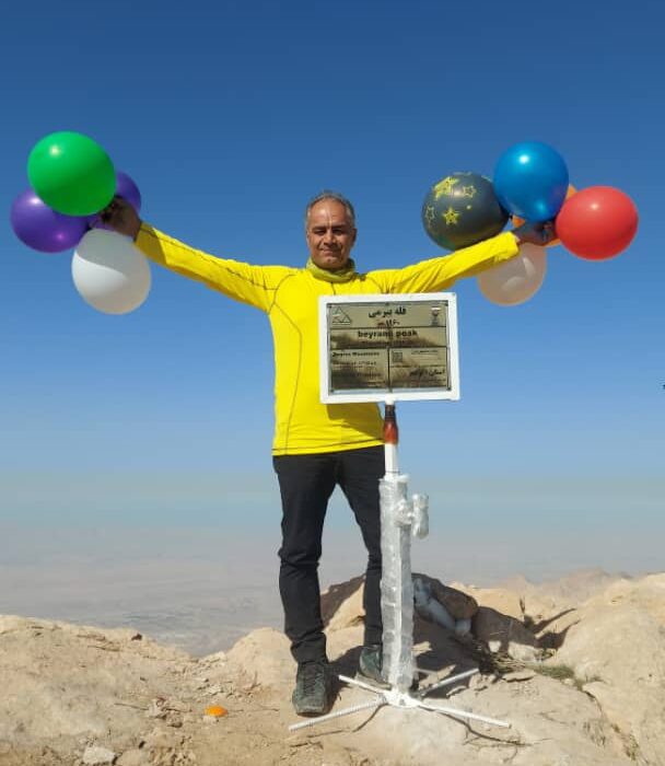 اکبر حیدرپور مسئول کارگروه راهنمایان کوهستان استان بوشهر شد