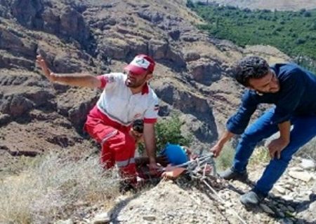 کارگاه آموزشی نجات از عمقِ دره در شهرستان گرگان در استان گلستان