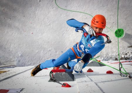 انتخاب محمدرضا صفدریان در بخش ورزشکاران کمیسیون یخ‌نوردی فدراسیون جهانی کوهنوردی