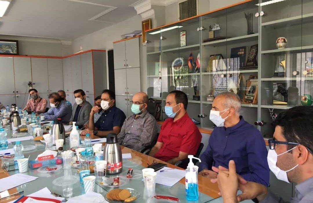جلسه بررسی حوادث منجر به مفقودی دو کوهنورد ایرانی در «پوبدا»