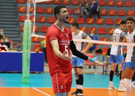 والیبال جوانان جهان| مصدومیت شدید بازیکن ایران/ توخته زمین را ترک کرد