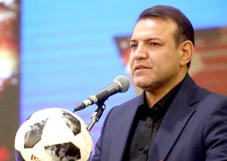 عزیزی‌خادم به مجلس دعوت می‌شود/نماینده مجلس:حرف‌های رئیس فدراسیون فوتبال خوراکی برای بیگانه‌هاست