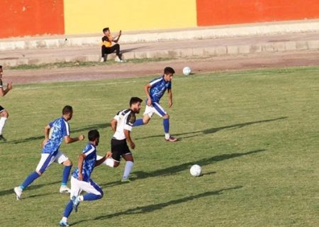 سرمربی استقلال: برخی مسائل به قربانی مربوط نیست/ مجیدی و قلعه نویی هم از روی سکو تیمهایشان را هدایت کردند