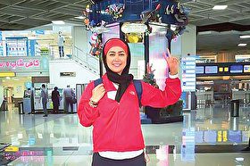بازگشت «فاتح ماناسلو، خانم محمودی‌فر»، و استقبال از وی در فرودگاه مشهد